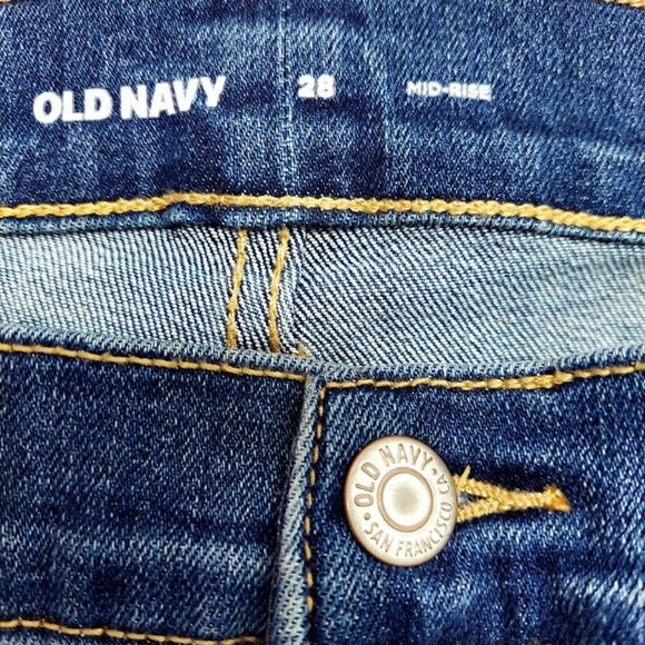 Old Navy Mid-Rise Wow Jean Shorts Women 3 in Seam Size 28 New With Tag Plus Size - Picture 4 of 11